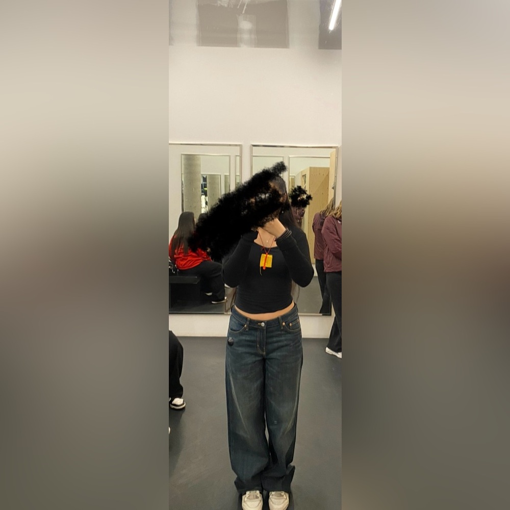 baggy low waisted jeans